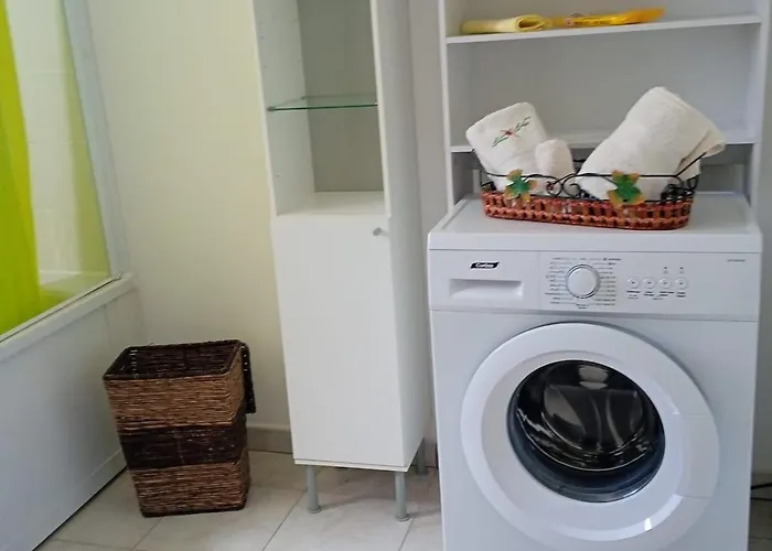 A7 Aulyna - Vue Climatisee Vila