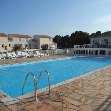 A7 Aulyna - Vue Climatisée Villa *